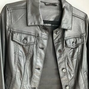 WHBM STRETCH DENIM JACKET IN BLACK SIZE S